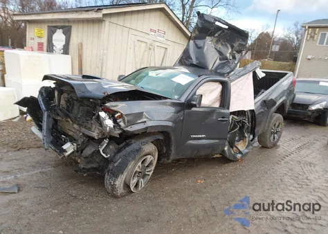 2016 Toyota Tacoma Trd Sport from USA, damaged, VIN 5TFDZ5BN8GX004926